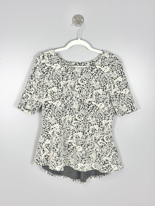 XL - Thyme Cream Tapestry Top