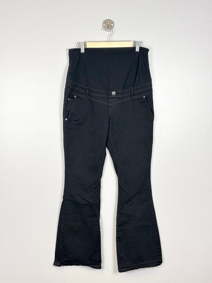 L - Thyme Black Bell Bottom Jeans