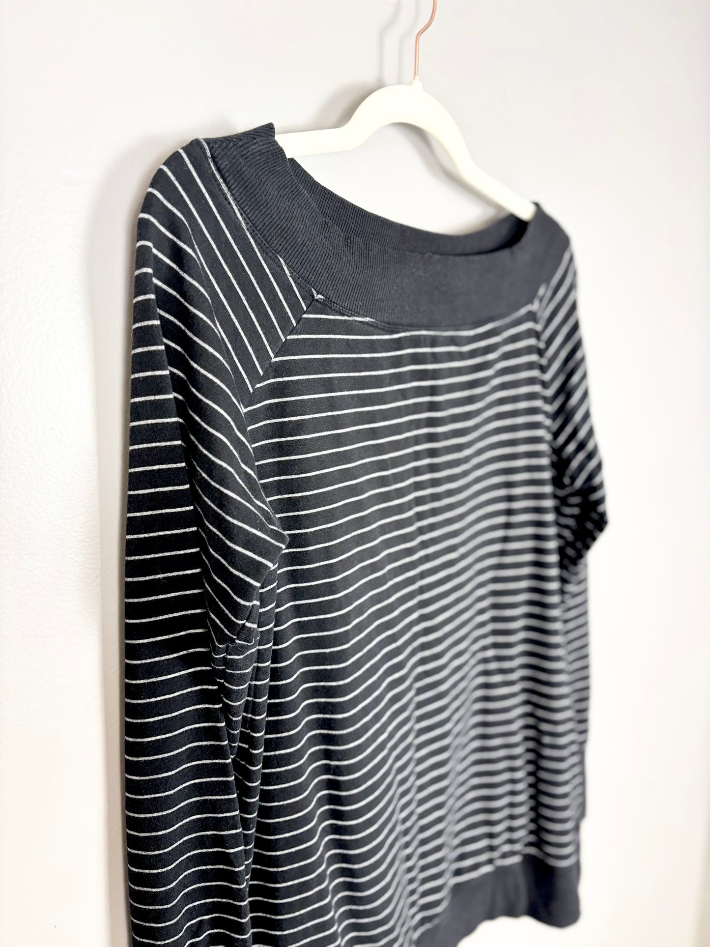 M - A Pea In The Pod Striped Maternity Sweater