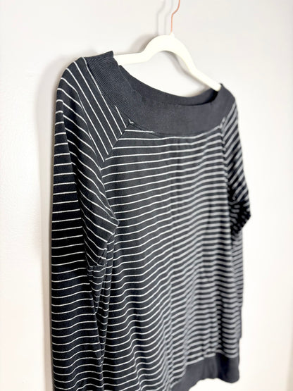 M - A Pea In The Pod Striped Maternity Sweater