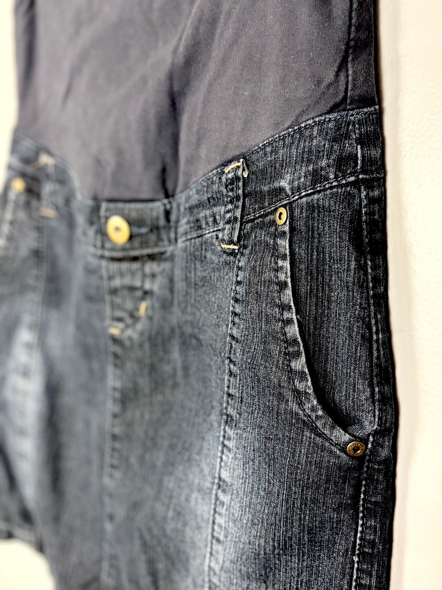 M - Thyme Darkwash Denim Skirt
