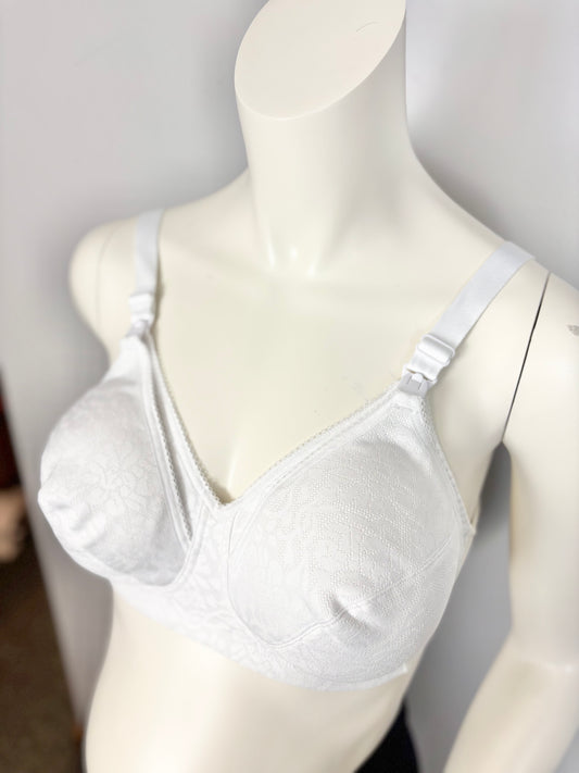 Size 38C/XL - White Cotton Lace Bra