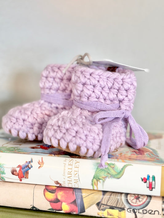 3-6 Mo. Emma & Fox Baby Booties - Lavender
