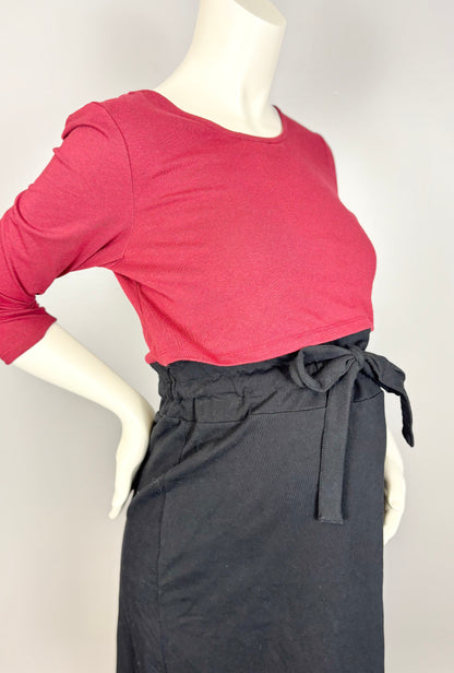 L - Momzelle Black & Red Contrast Nursing Dress