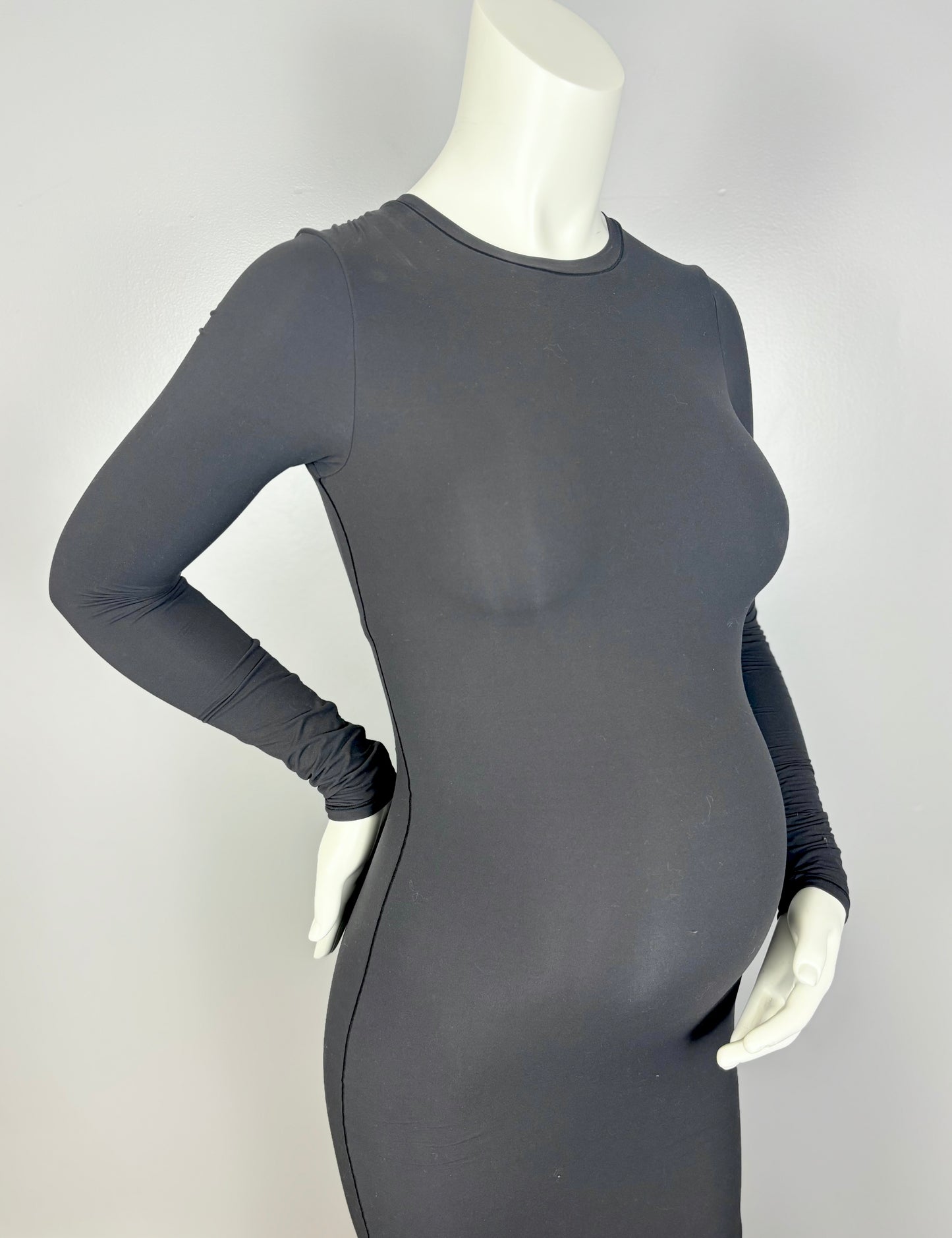 XS - Skims Black Fitted Maxi Dress