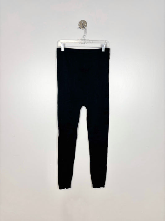 L/XL - Thyme Black Leggings