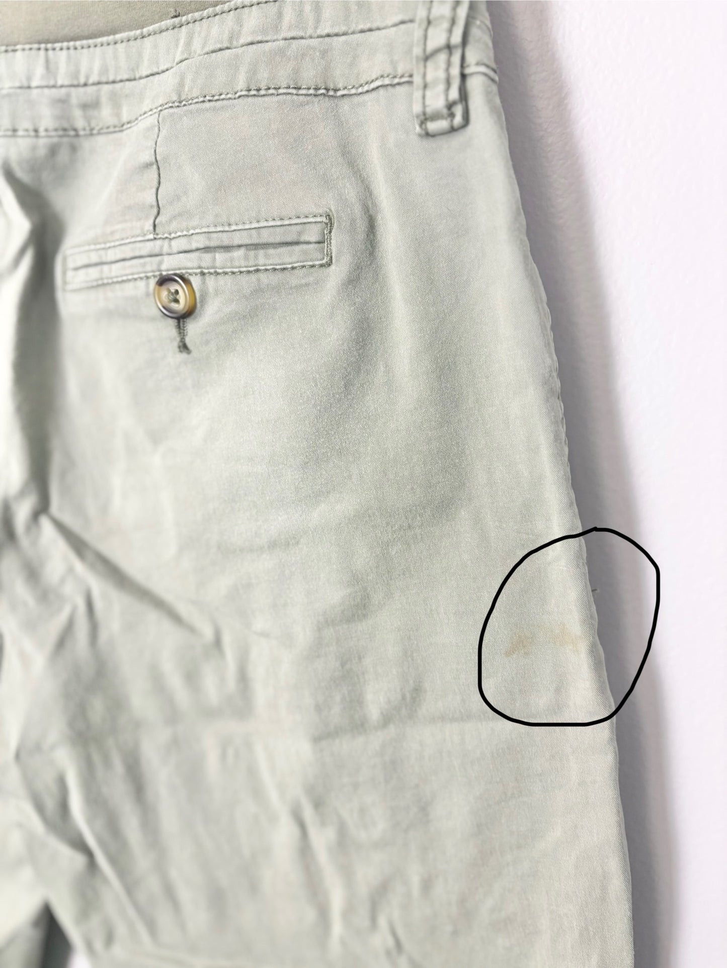 XS - Thyme Sage Green Cuffed Capri