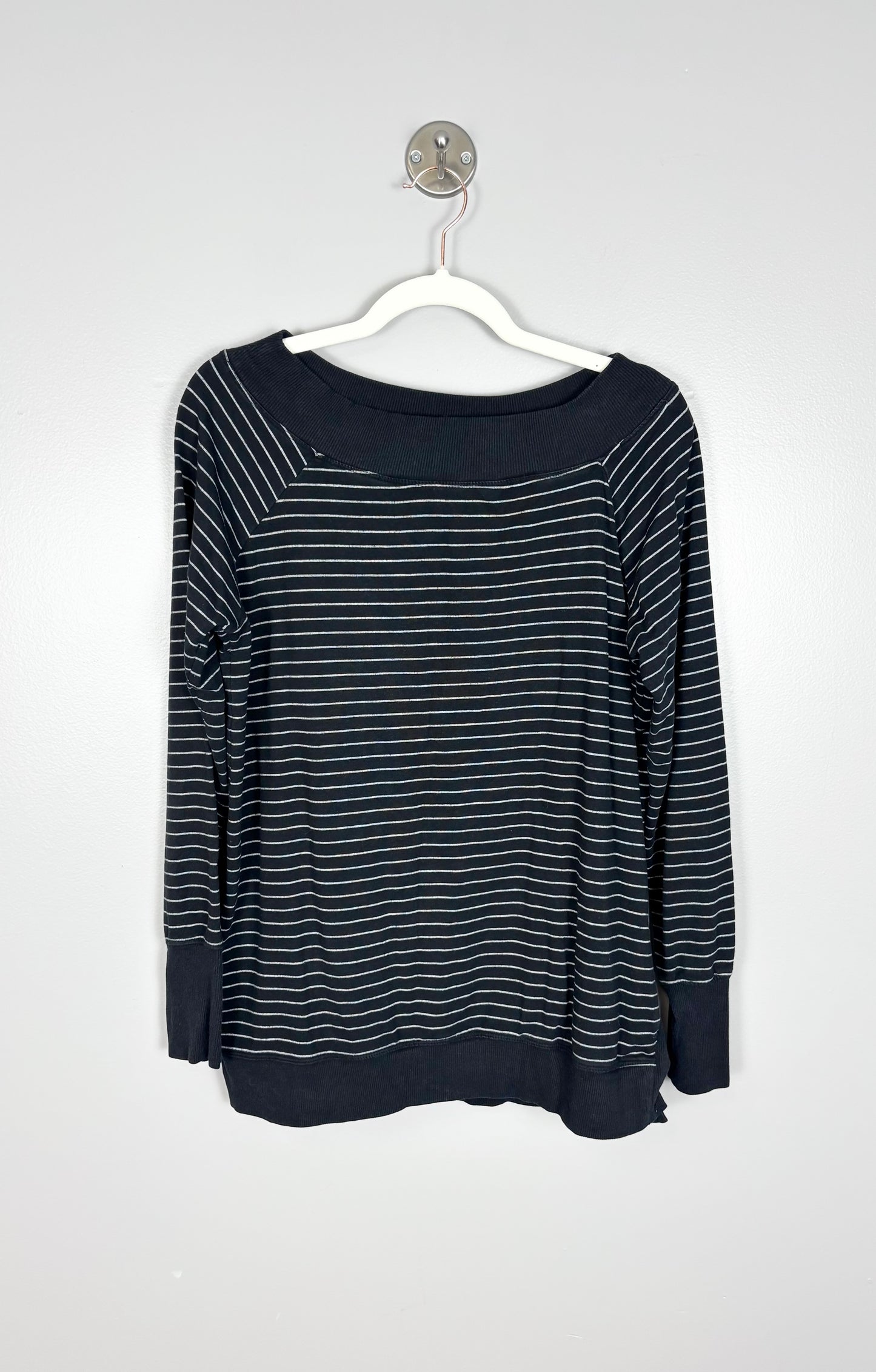 M - A Pea In The Pod Striped Maternity Sweater