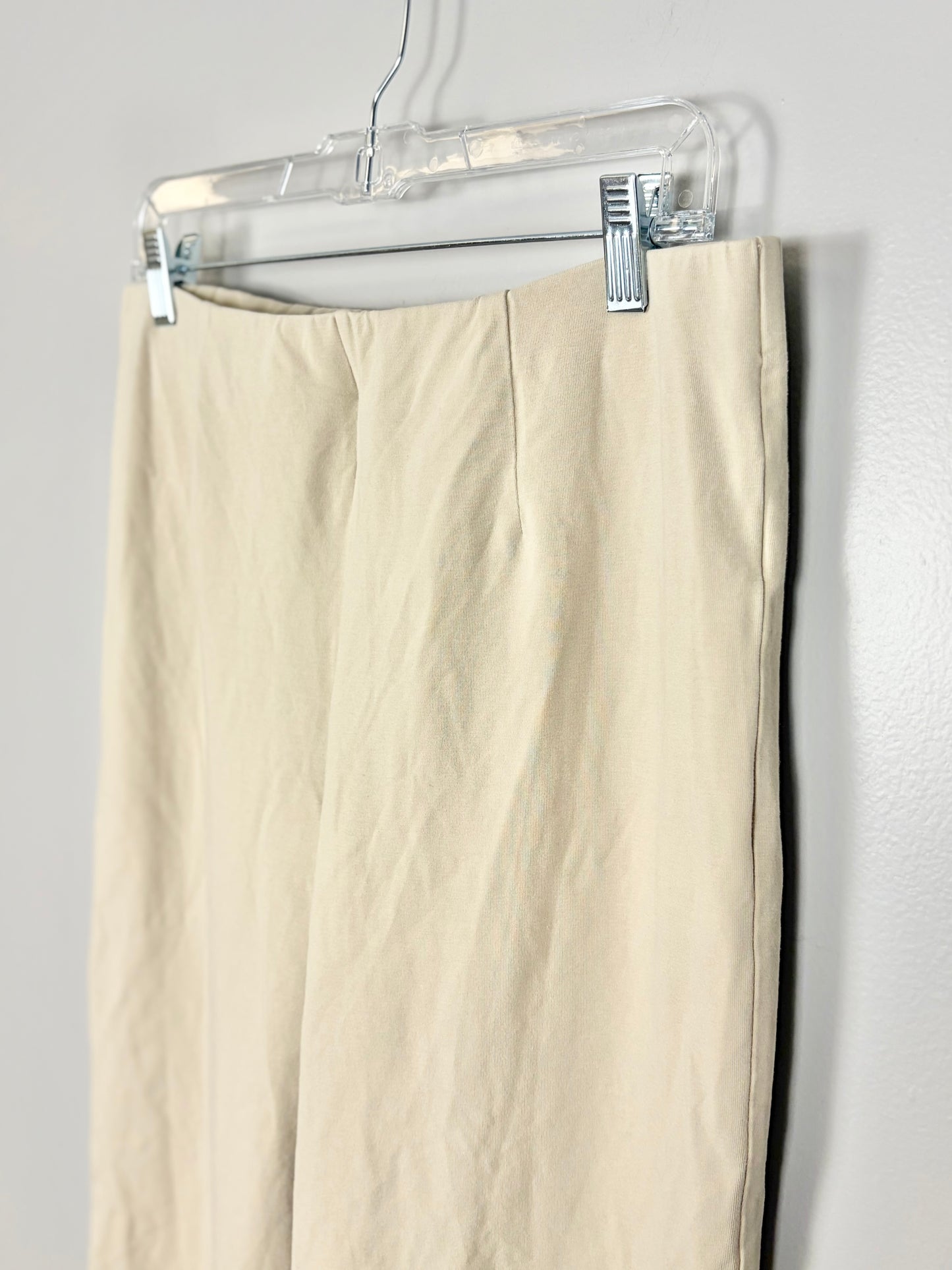 L - L.L. Bean Cream Stretch Lounge Pants