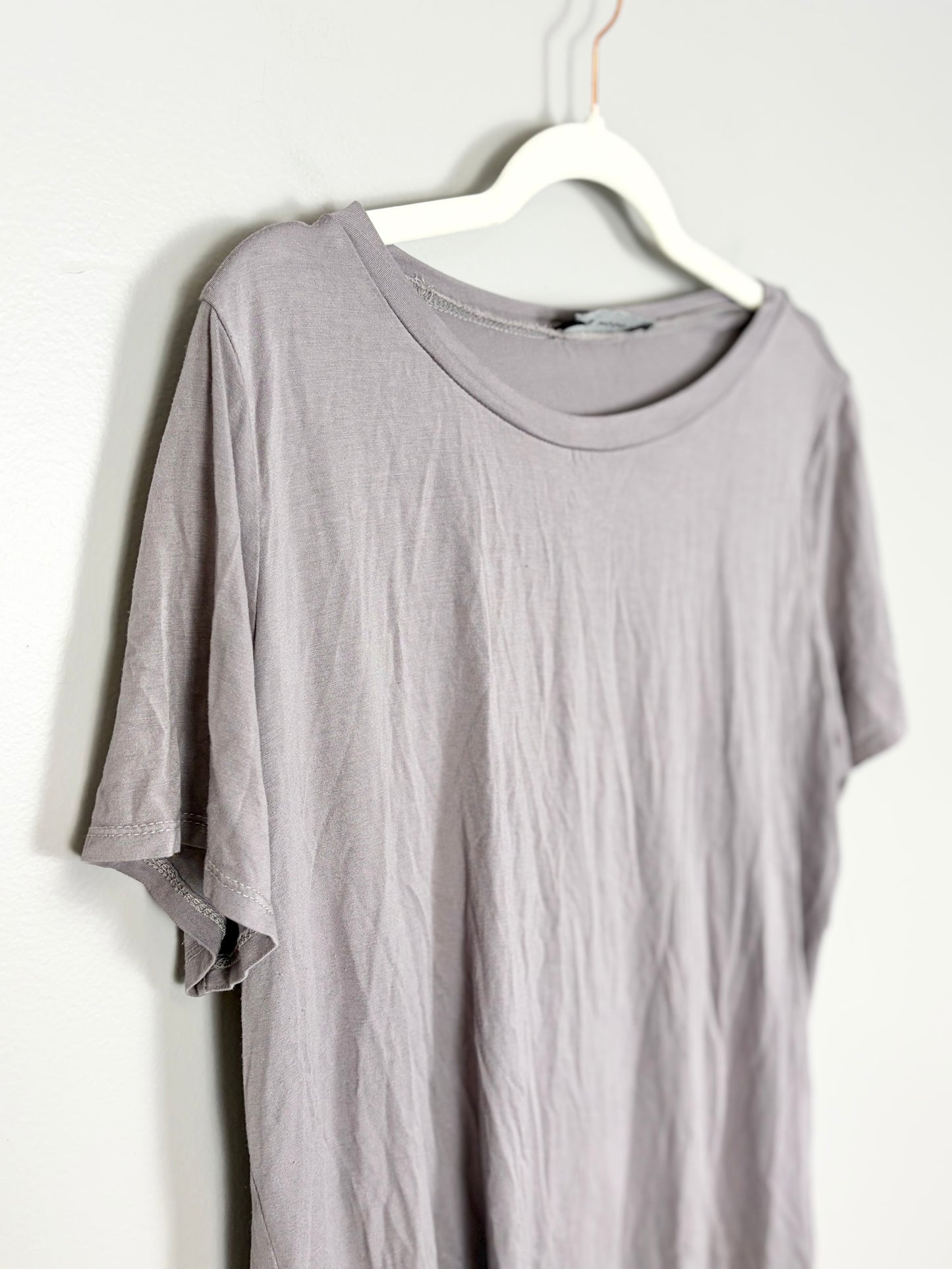 XXL - Rae Mode Slate Grey Scalloped Hem Tee