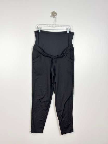 L - Thyme Black Sweats