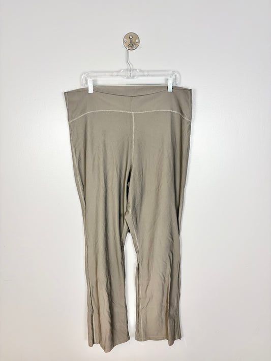 XXL - Old Navy Active Ribbed Sage Green Lounge Pants