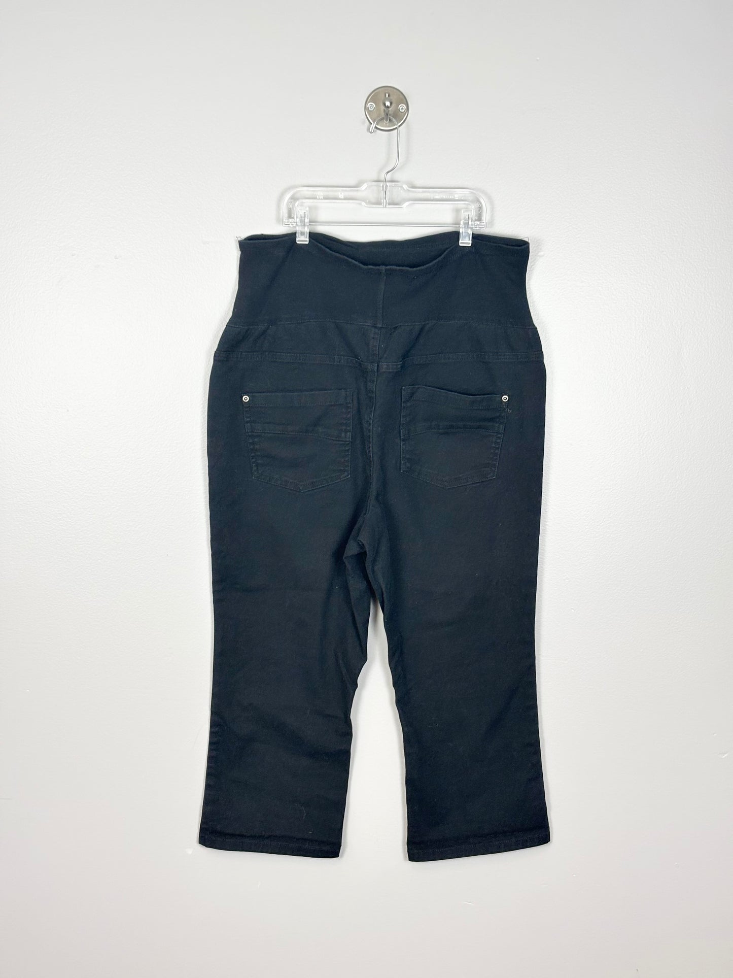 L - George Black Capris