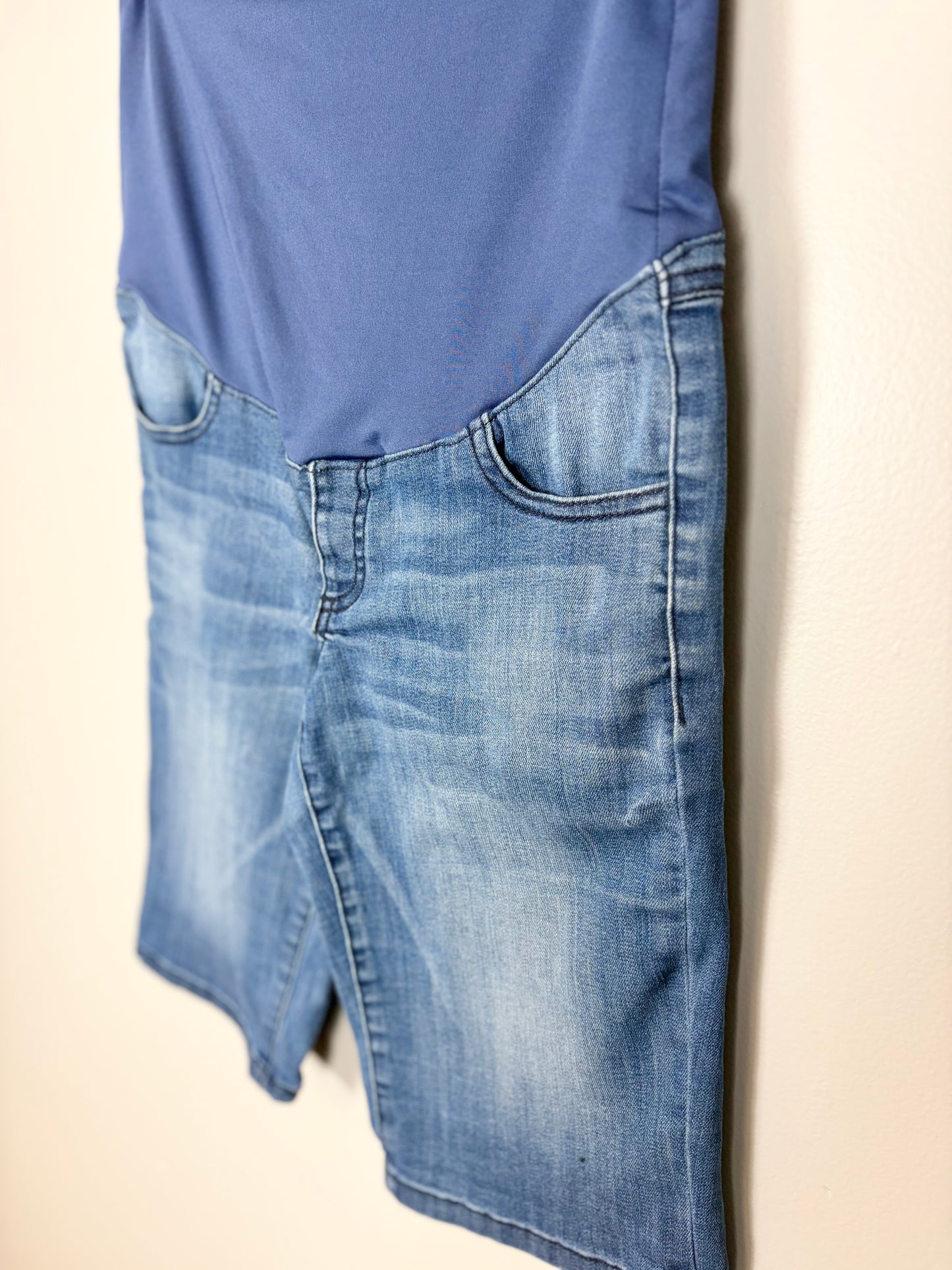 M - Insider Premium Denim Maternity Shorts
