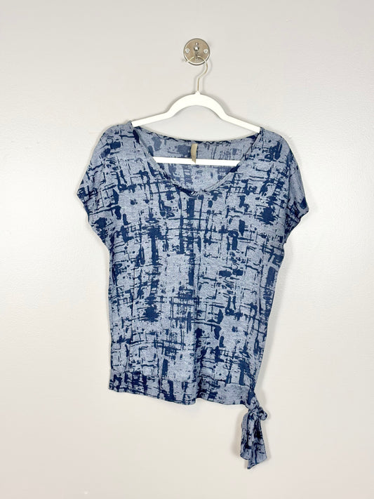 L - Thyme Abstract Navy Side-Tie Shirt