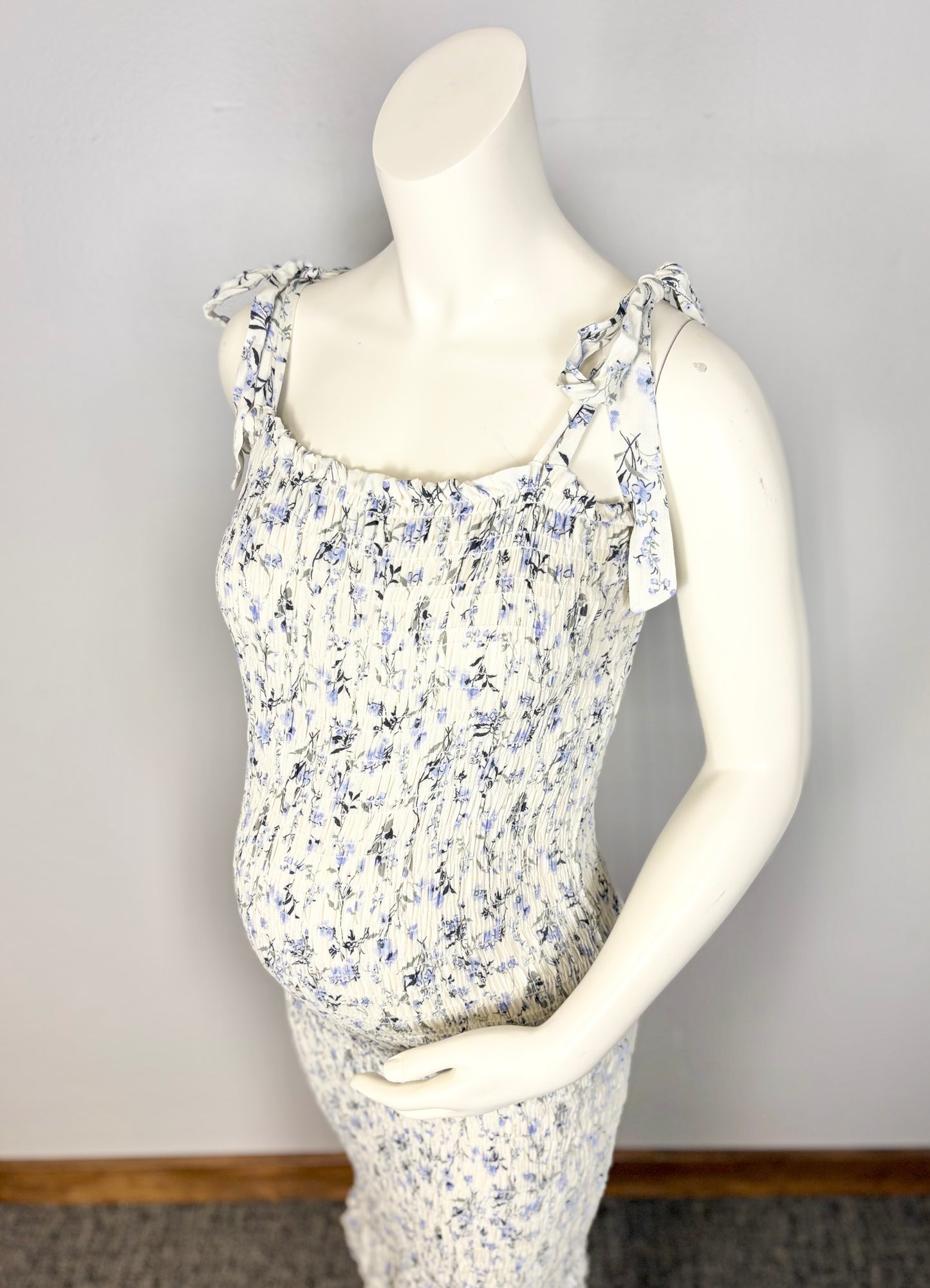 L - Hello Miz Floral Smocked Midi Dress
