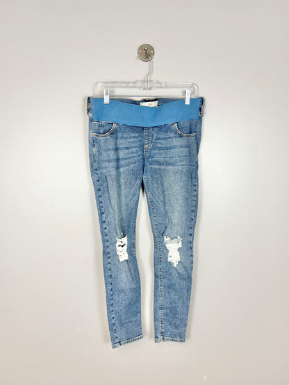 M/Size 10 - Topshop Jamie Lightwash Distressed Denim