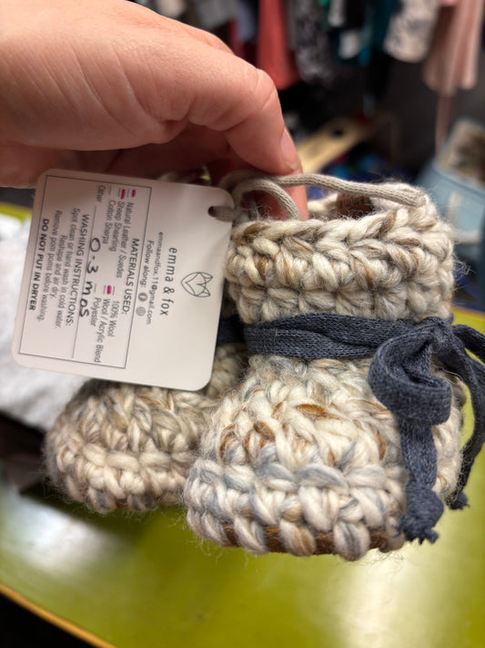 0-3 Month Emma & Fox Oatmeal Booties