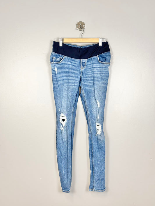 XS/Size 4 - Old Navy Rockstar Super Skinny Distressed Jeans