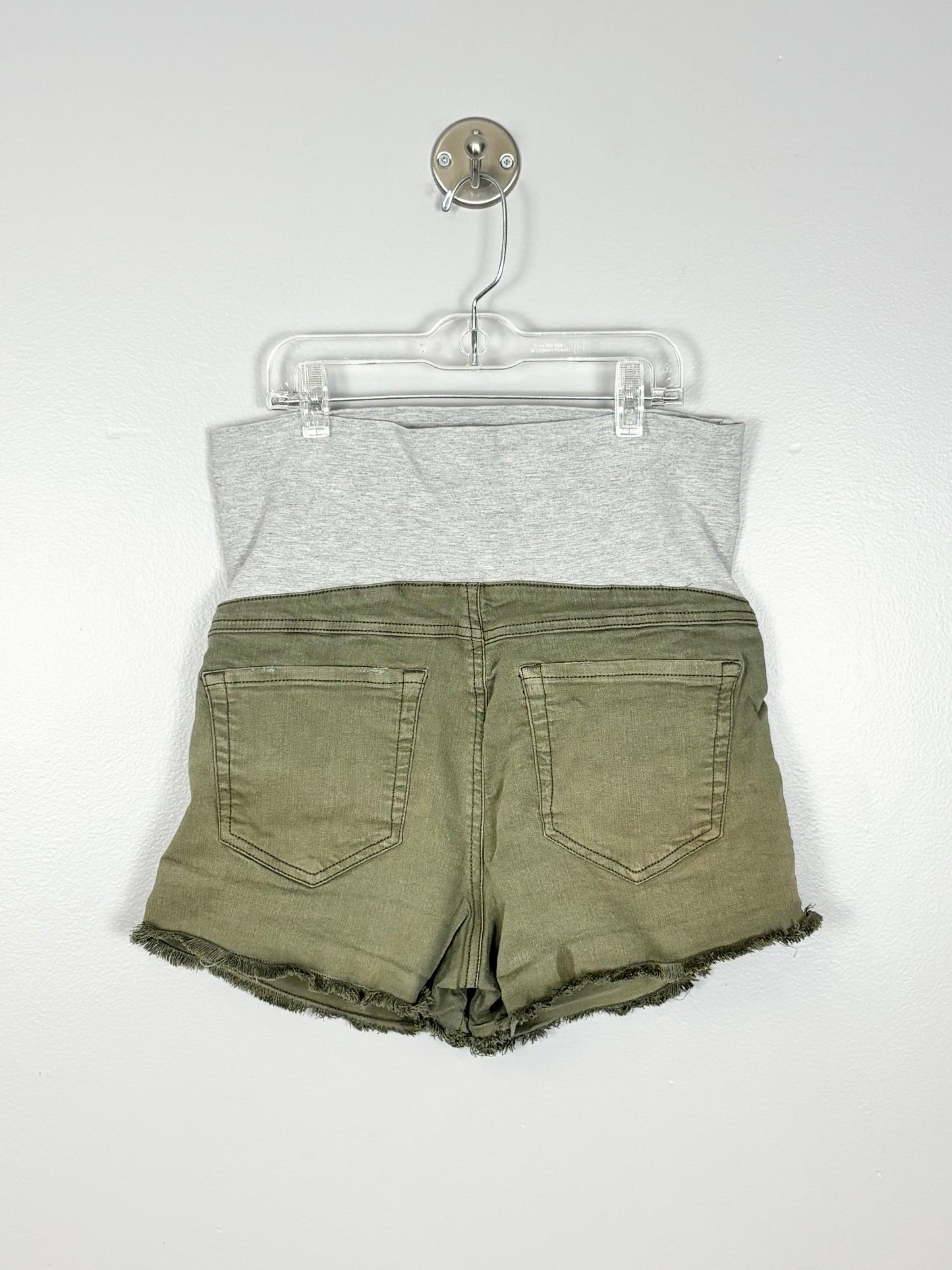 M - Thyme Slim Fit Army Green Denim Shorts