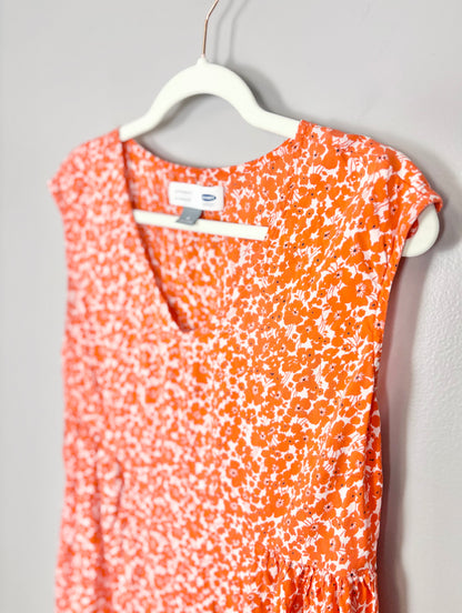 M - Old Navy Red Floral Sleeveless Blouse
