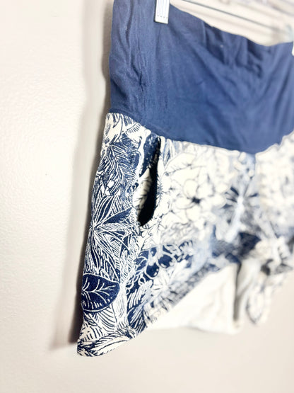 M - Old Navy Tropical Print Sweat Shorts