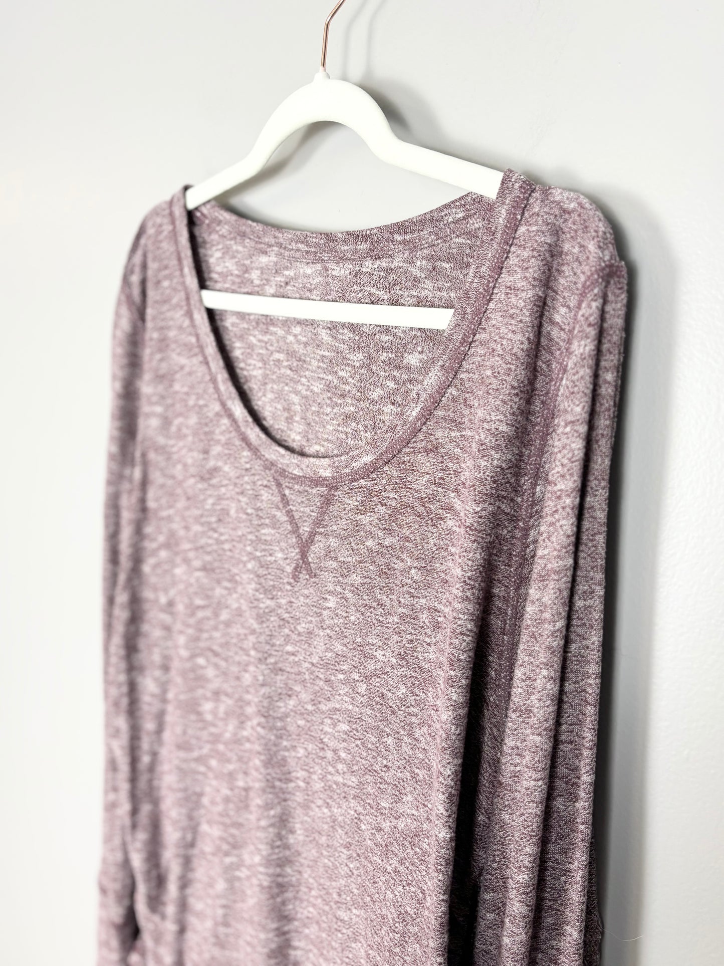 XXL - Liz Lange Eggplant Light Sweater