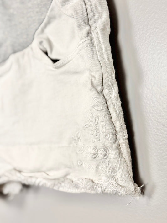M - Light Grey Embroidered Shorts