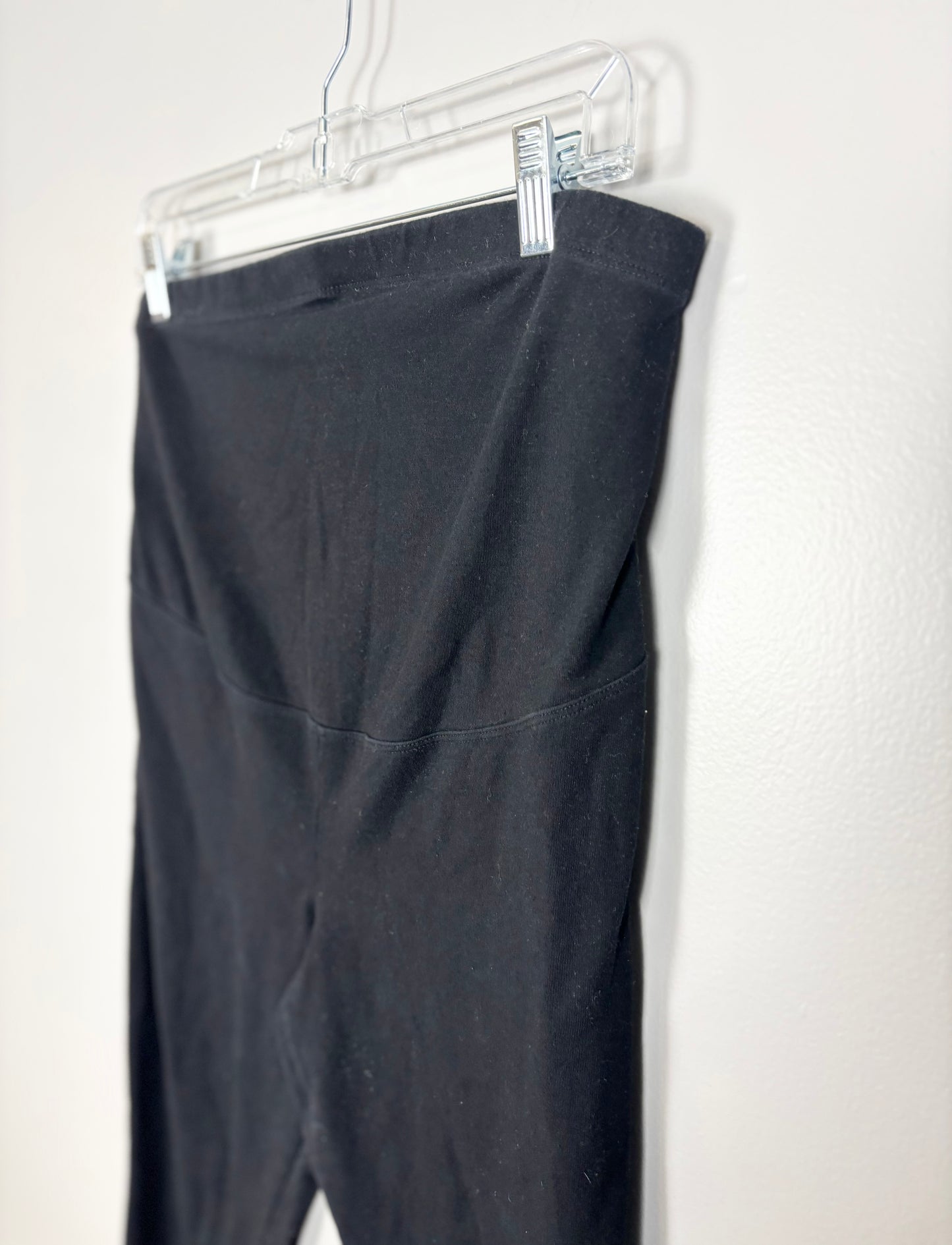 L/XL - Thyme Black Leggings