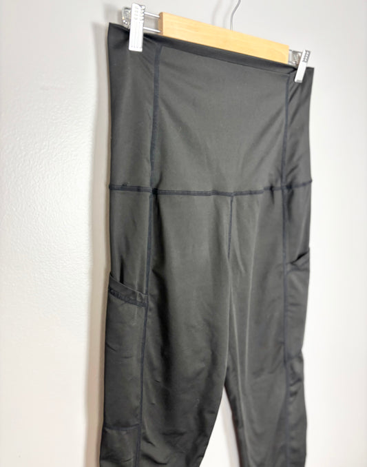 M - Old Navy Elevate Go-Dry Athletic Legging