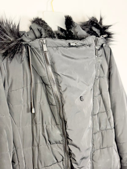 M - Thyme Baby Wearing Coat