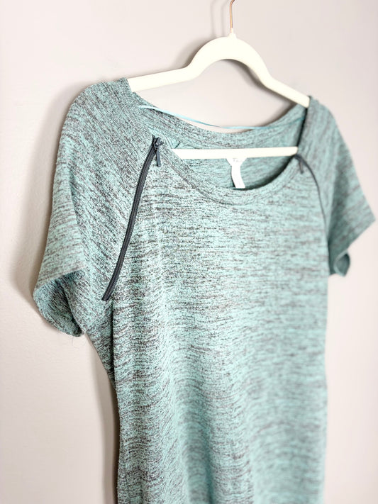 L - Thyme Variegated Mint Green Zippered Nursing Shirt