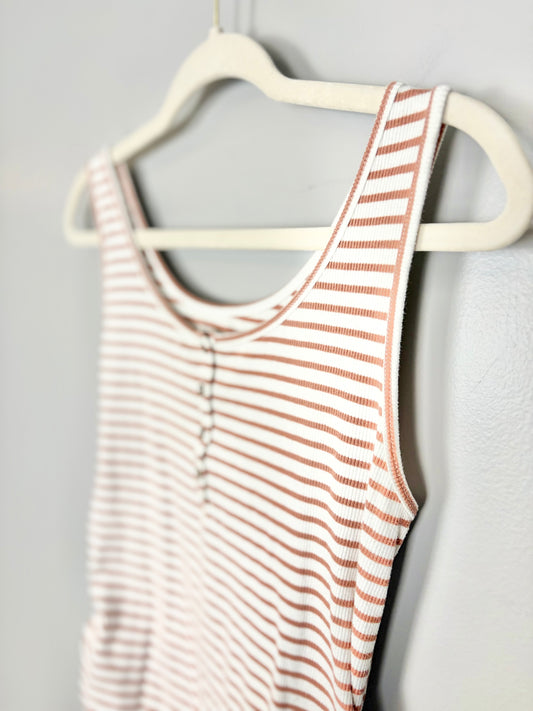 L - Old Navy Pumpkin-Stripe Tank