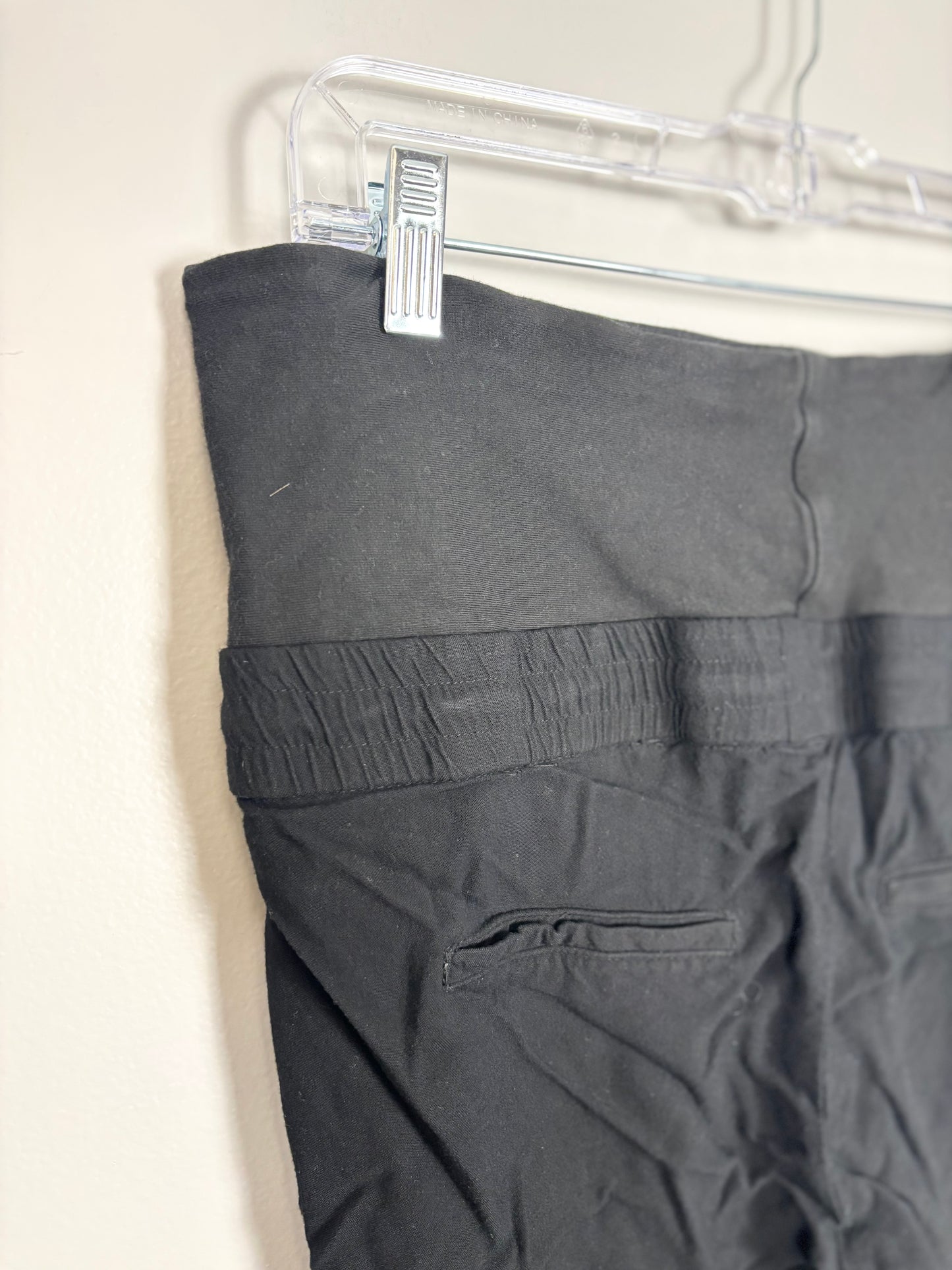 M - H & M Black Casual Drawstring Jogger