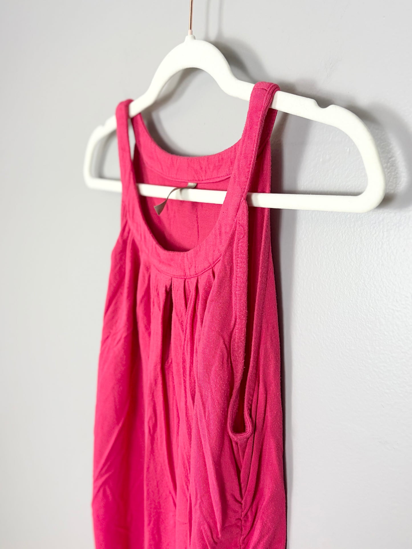 L - Thyme Pink Keyhole Tank