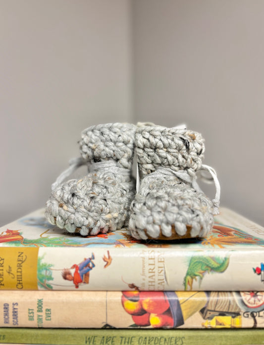 0-6 Mo. Emma & Fox Baby Booties - Birch Bark