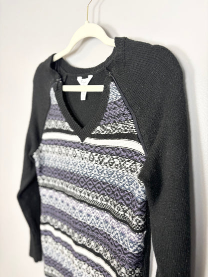 XS - Thyme Black & Purple Nursing Sweater