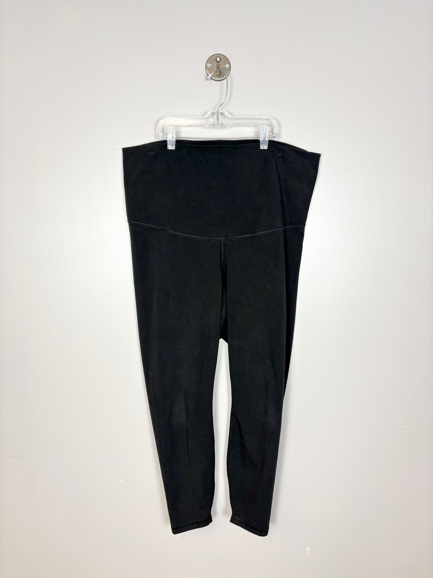 XL - Old Navy Active Black Powerchill Leggings