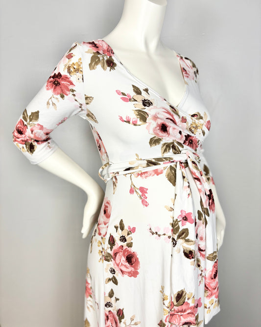 M - Mother Bee White Floral Maxi Dress
