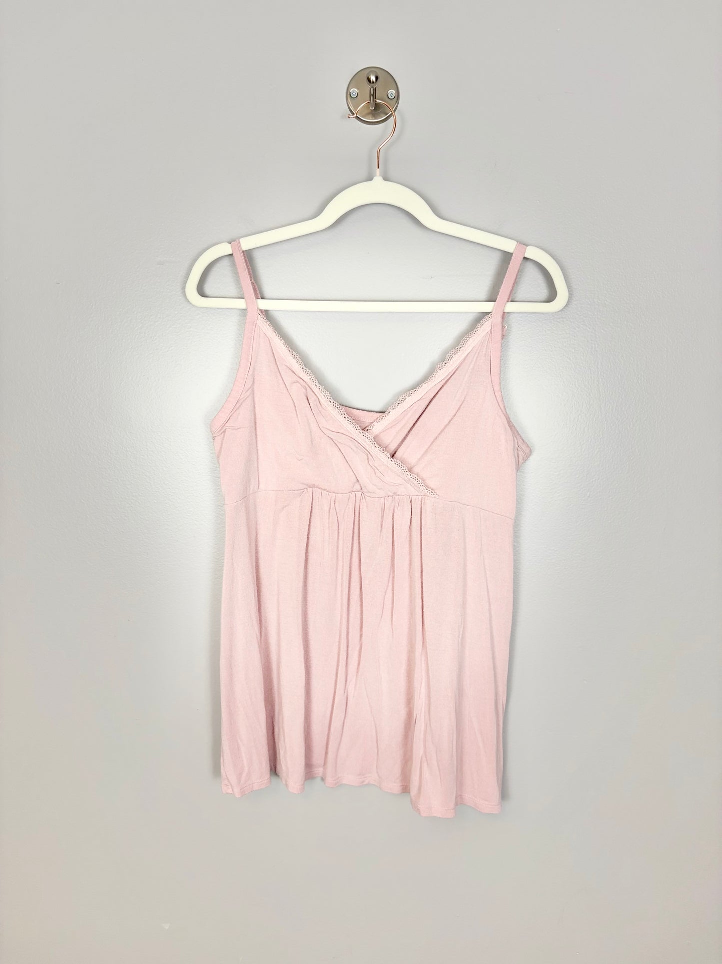 L - Gap Cross Front Light Pink Nursing Tank