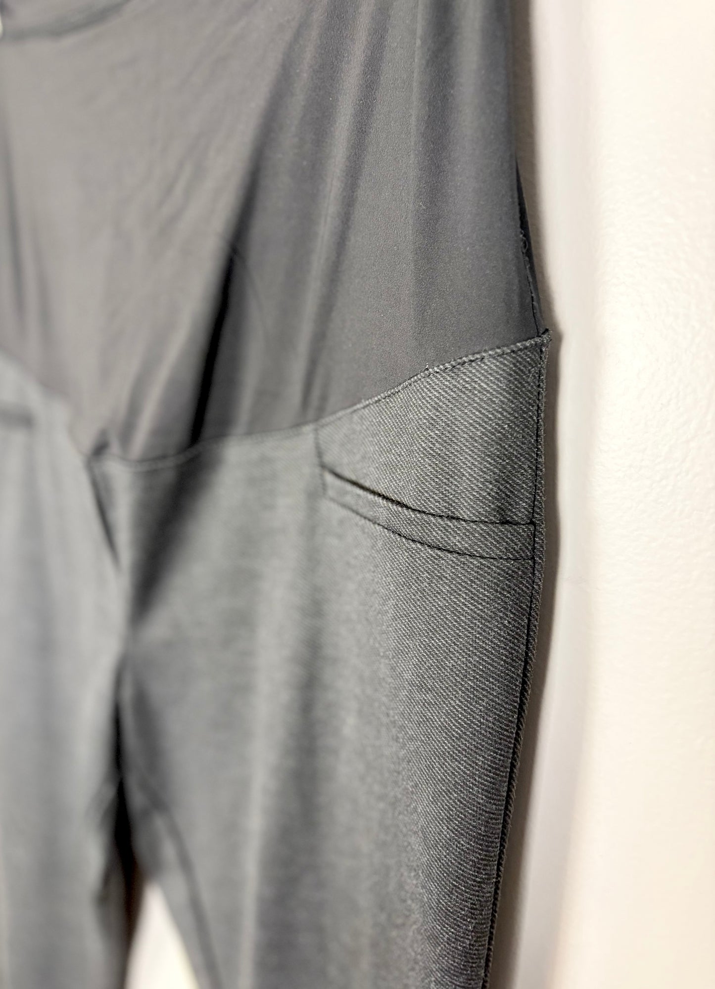 M - Stork & Babe Textured Dress Pant