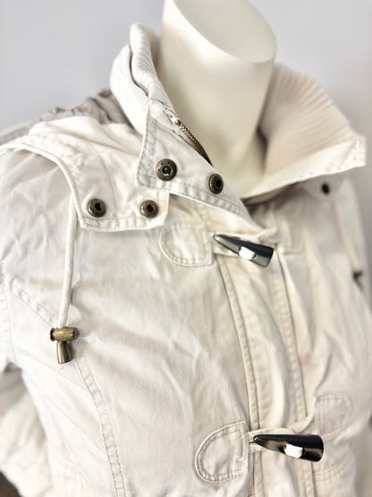 M - Motherhood Cream Toggle Jacket
