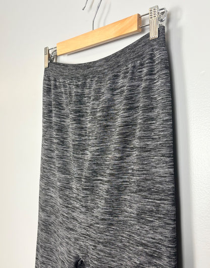 S/M - H & M Dark Heathered Grey Seamless Leggings