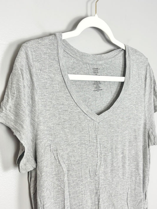 L - George V-neck Maternity Tee