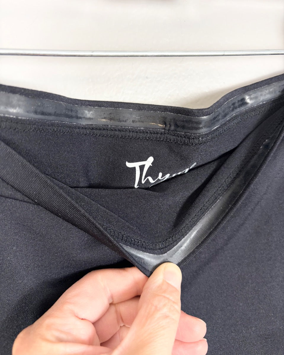 L - Thyme Black Belly Band