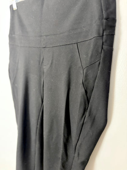 M - Thyme Black High Waisted Leggings