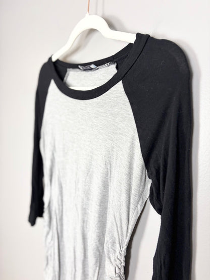 S - La Clef Heather Grey Raglan Sleeve Baseball Tee