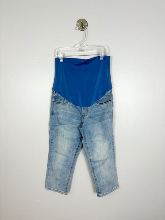 XS - Thyme Light Wash Maternity Jean Capris