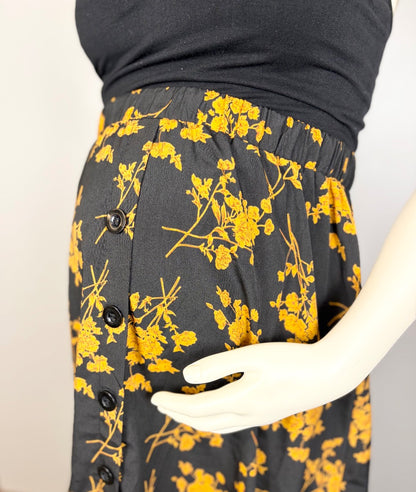 M - Shein Black & Gold Floral Asymmetrical Hem Skirt