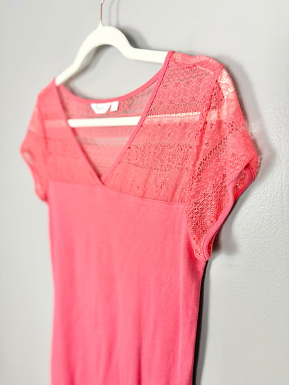 S - Thyme Fuschia Lace Top